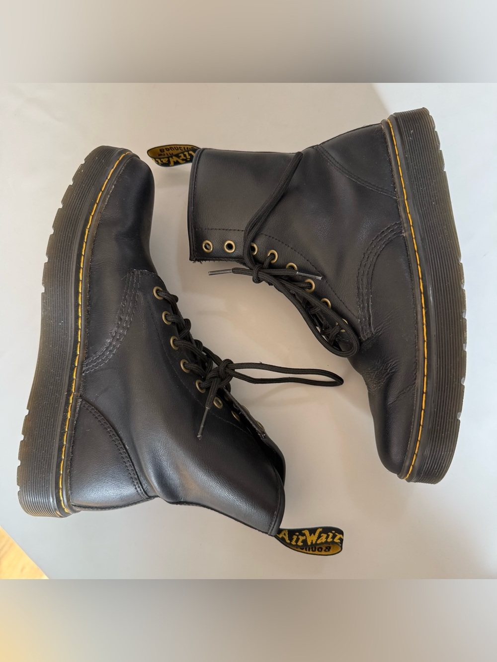 Dr. Martens Zavala Leather Combat Boots Unisex Black Women’s 8